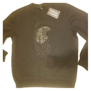 The Weekend designed sweatshirt for H&M